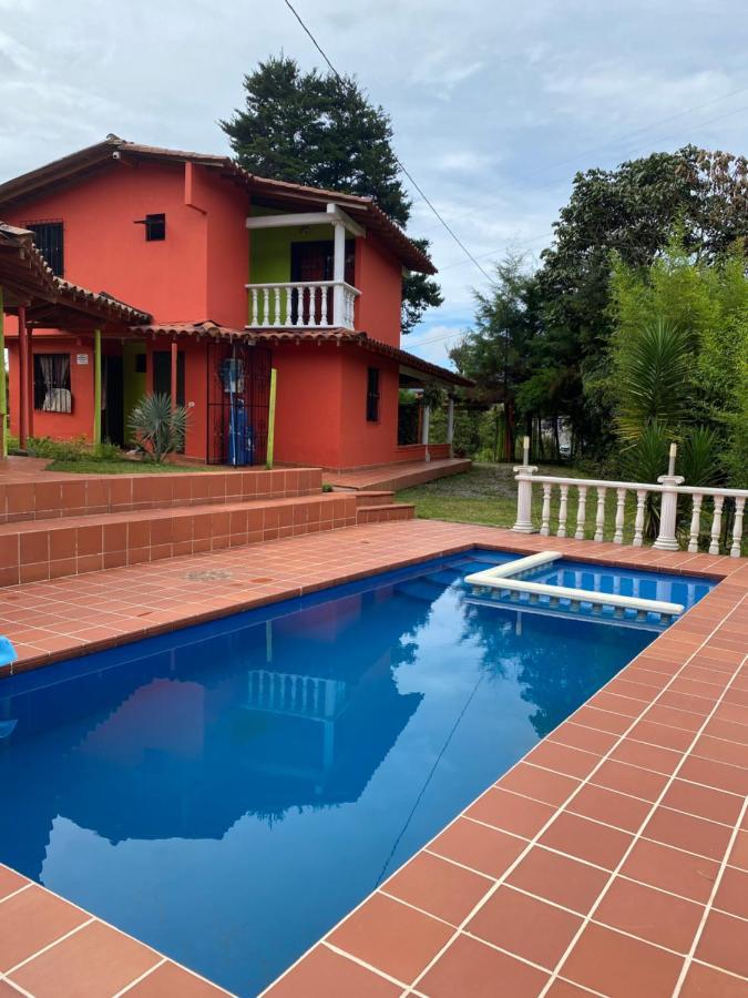 Finca Hotel La Bonita กัวตาเป ภายนอก รูปภาพ