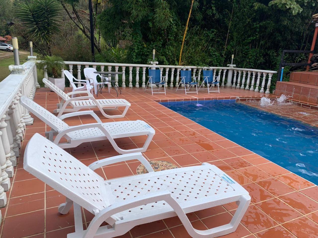 Finca Hotel La Bonita กัวตาเป ภายนอก รูปภาพ